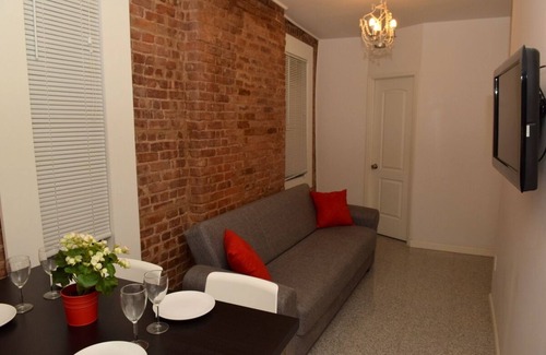 East Harlem Appartement | (4B) Maison de deux chambres juste à côté de Park Avenue.