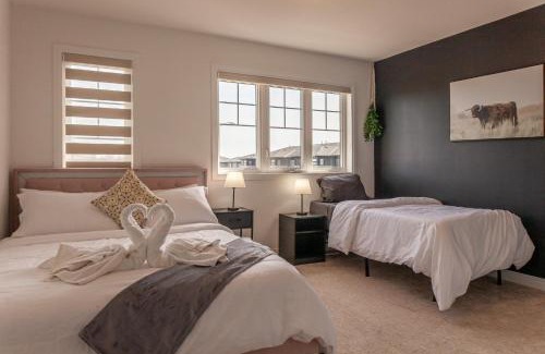 Niagara Falls Maison | 4bed25 Bathbrand Newniagara Fallssleeps15