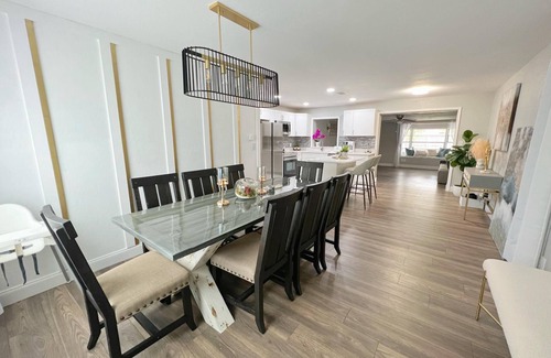 Oak Ridge Maison | 4BR/2.5BTH Beautiful Home with Covered Patio