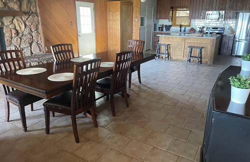 Mineral Wells Maison | 4 bedroom house with an amazing view
