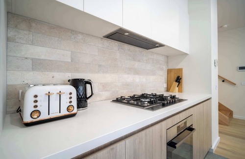 Ashburton Maison | 4BR Brand new Townhouse in Ashburton Shopping Golf