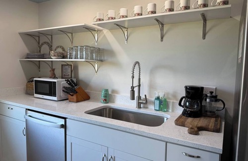 Port St. Joe Maison | 4BR coastal escape with boat parking, ramp, and downtown dining nearby