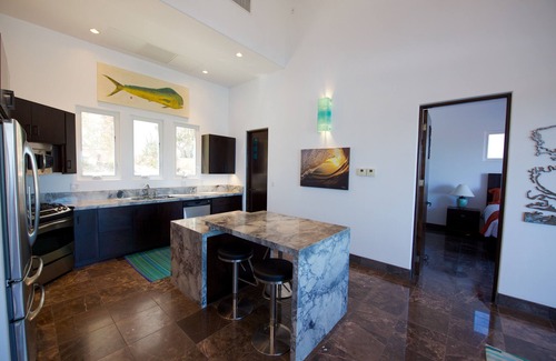Laguna Hills Villa | 4BR - Maison personnalisée - Vues à couper le souffle - À énergie solaire