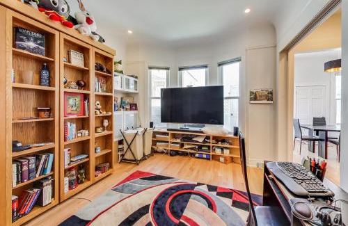 Castro District Maison | 4br2ba Remodeled Home In The Heart Of The Castro!