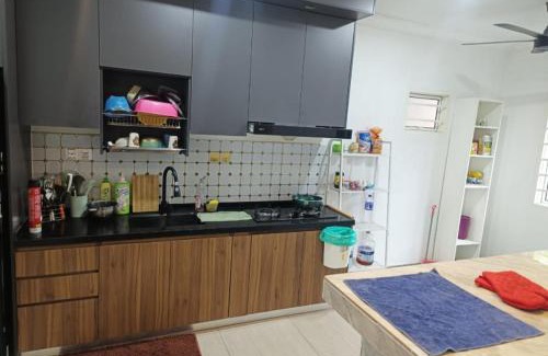 Tampin Maison | 4D Homestay TSNU Tampin with pool n Bbq set