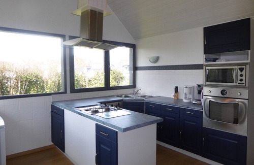 Concarneau Maison | 4P -MAISON DE VACANCES AVEC BEAU JARDIN PAYSAGÉ!