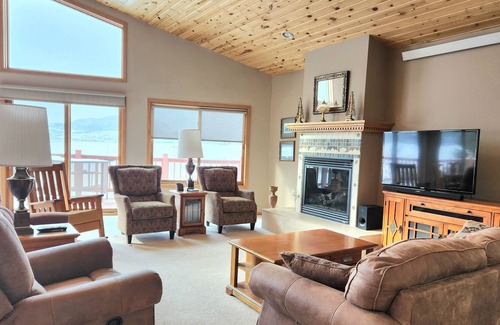 Sundance Maison | 5 Acre Custom Home for Rally