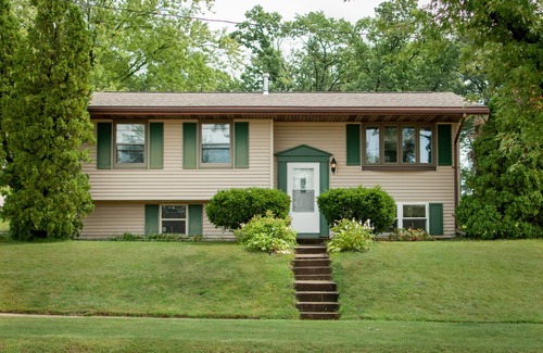 Cedar Rapids - Iowa City Maison | Rockwell House Cedar Rapids