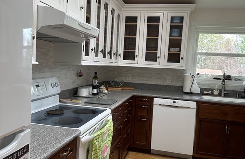 Skaneateles Maison | 5 Bed/3 Bth Highland Ave