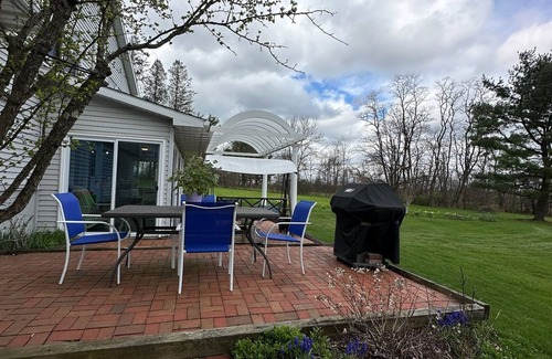 Skaneateles Maison | 5 Bed/3 Bth Highland Ave