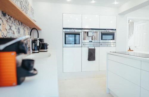 South Woodham Ferrers Maison | 5 Bed Family Home- Free Parking