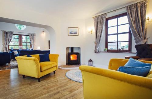 Halmonds Frome Maison | 5 Bed in Bishops Frome 75602