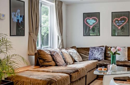 Wroxham Maison | 5 Bed in Wroxham 56103