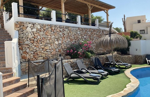 El Portet Villa | SPA. CENTRAL. y PISCINE CHAUFFÉE. AIR CON. WiFi, SKY TV. 12 minutes à pied de b