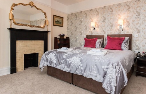 Weston-super-Mare Cottage | 5 chambres hébergement à Weston-super-Mare