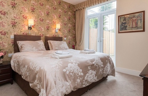 Weston-super-Mare Cottage | 5 chambres hébergement à Weston-super-Mare