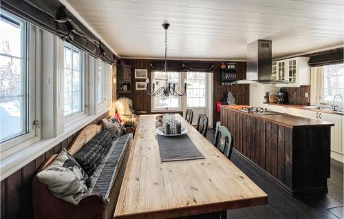 Vestre Slidre Maison | 5 Bedroom Awesome Home In Røn