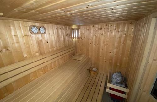 Station de Drouzin le Mont Chalet De Ski | 5-bedroom Chalet with Sauna and stunning views