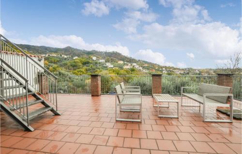 Serralta Maison | 5 Bedroom Gorgeous Home In Podenzana