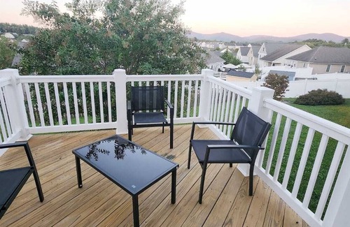 Waynesboro Maison | 5 Bedroom Home, 13 mins away from Skyline Drive