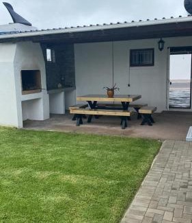 Langebaan Maison | 5 bedroom home in Langebaan, located close to Club Mykonos and Laguna Mall
