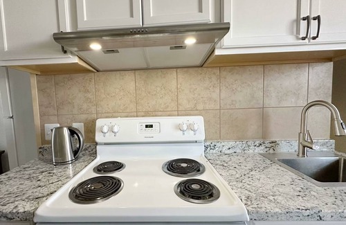 Hays Maison | Spacious 5-bedroom house in charming Hays with AC, WiFi