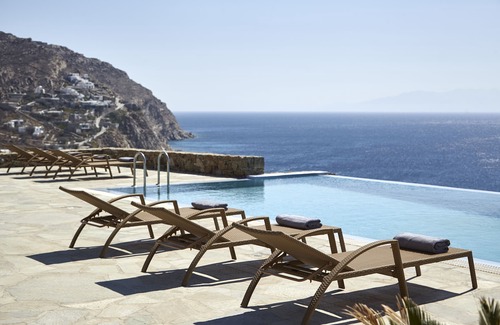 Elia Villa | Villa de luxe de 5 chambres avec piscine et vue imprenable sur la mer près de la plage d'Elia