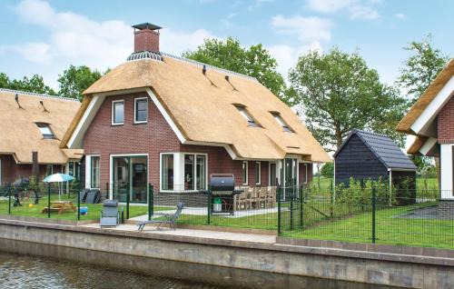 Idskenhuizen Maison | 5 Bedroom Nice Home In Idskenhuizen