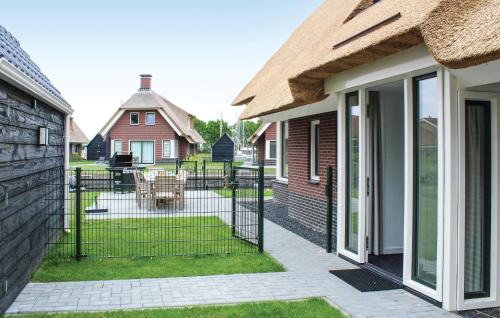 Idskenhuizen Maison | 5 Bedroom Nice Home In Idskenhuizen