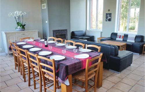 Quiestede Maison | 5 Bedroom Stunning Home In Quiestede
