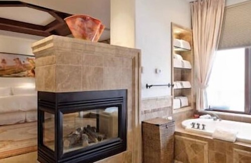 Aspen Maison | 5 Bedroom Townhome in Aspen Core, Walk Everywhere!