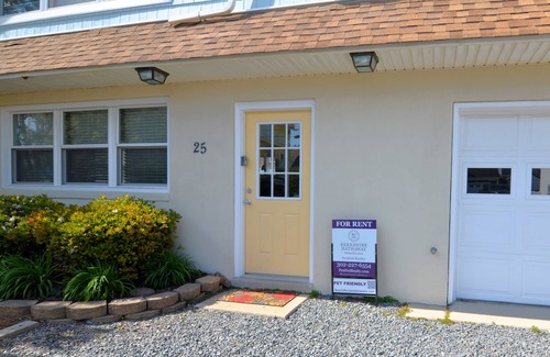 Dewey Beach Maison | 5 BR OCEAN BLOCK BEAUTY IN DEWEY BEACH
