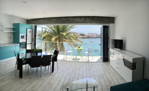 Arrecife Appartement | 5* Charco loft