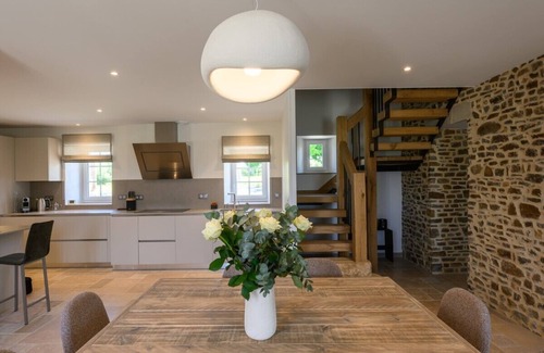 Saint-Sauveur-le-Vicomte Maison | 5* gîte in the Cotentin region indoor pool spa gym games room