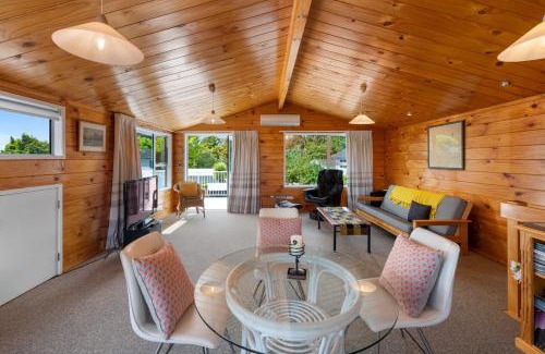 Richmond Heights Maison | 5 Kensington - Taupo Holiday Home