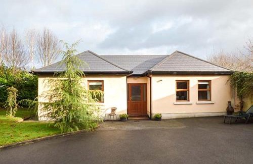 Dundrum Maison | 5 Kilnamanagh Manor