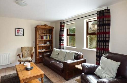 Dundrum Maison | 5 Kilnamanagh Manor