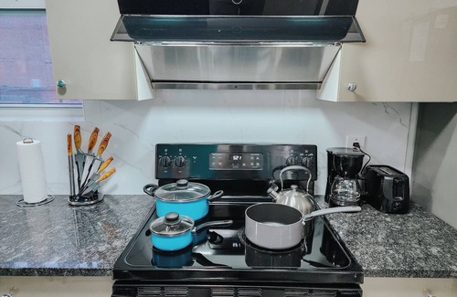 Poplar Appartement | 5 King Beds/5 En-Suite Bathrooms/Ping-Pong