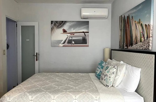 Guaniquilla Hôtel | #5 La Ocho, 2nd Floor Room with Ocean Views.