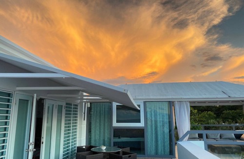 Guaniquilla Hôtel | #5 La Ocho, 2nd Floor Room with Ocean Views.