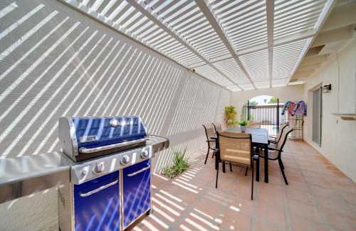 Litchfield Park Maison | 5 Mi to Camelback Ranch Pet-Friendly Home with Pool