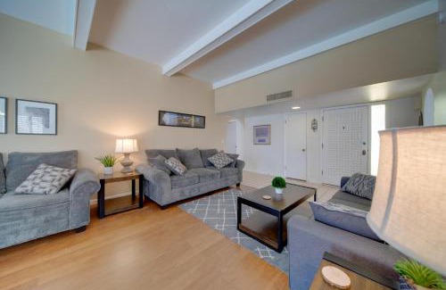 Litchfield Park Maison | 5 Mi to Camelback Ranch Pet-Friendly Home with Pool