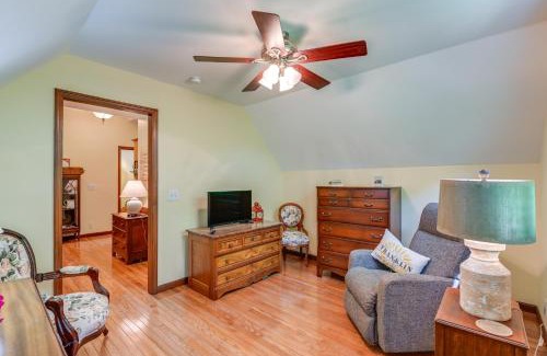 Franklin Maison | 5 Mi to Dtwn Serene Couples Retreat in Franklin!