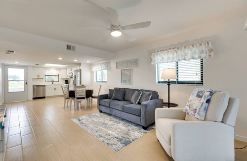 Majestic Palms Copropriété | 5 Mi to Fort Myers Beach: Condo w/ Private Lanai!