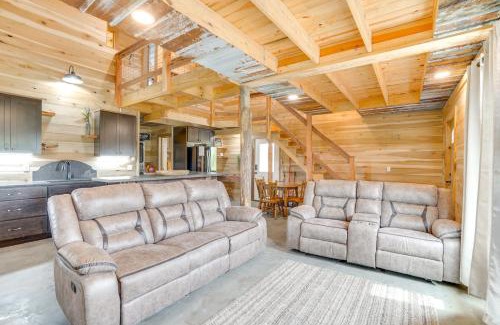 Kuttawa Maison | 5 Mi to Lake Barkley Secluded Retreat in Kuttawa