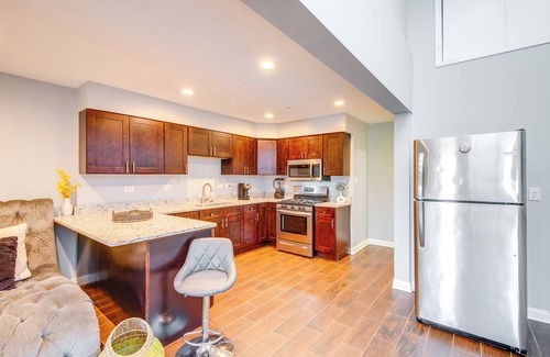 Ashburn Appartement | 5 Mi to Midway: Walkable Chicago Apartment