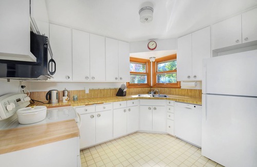 Newlands Maison | 5 min drive to CU/Pearl St - Best Neighborhood in Boulder