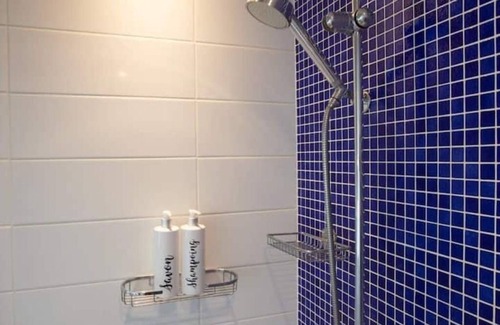 Pleuven Maison | 🏖 5 min from Bénodet and the ocean - comfortable rooms with SPA included 🌿