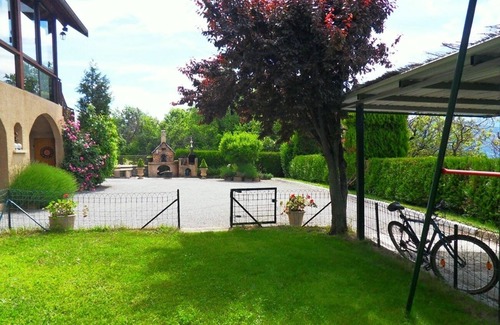 Chorges Appartement | A 5 min du lac de Serre-Ponçon-gite rez de jardin-Vue, soleil, calme, confort