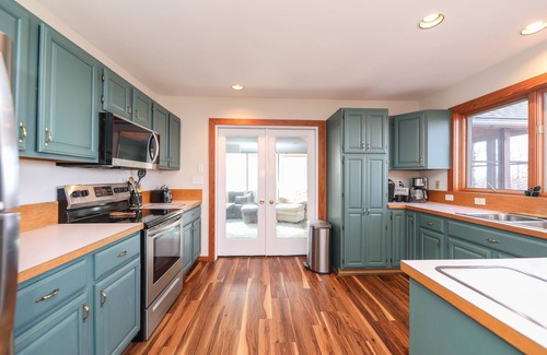 Lyndhurst Maison | 5 min from slopes. Luxury Wintergreen Mt Home + All the Amenities!